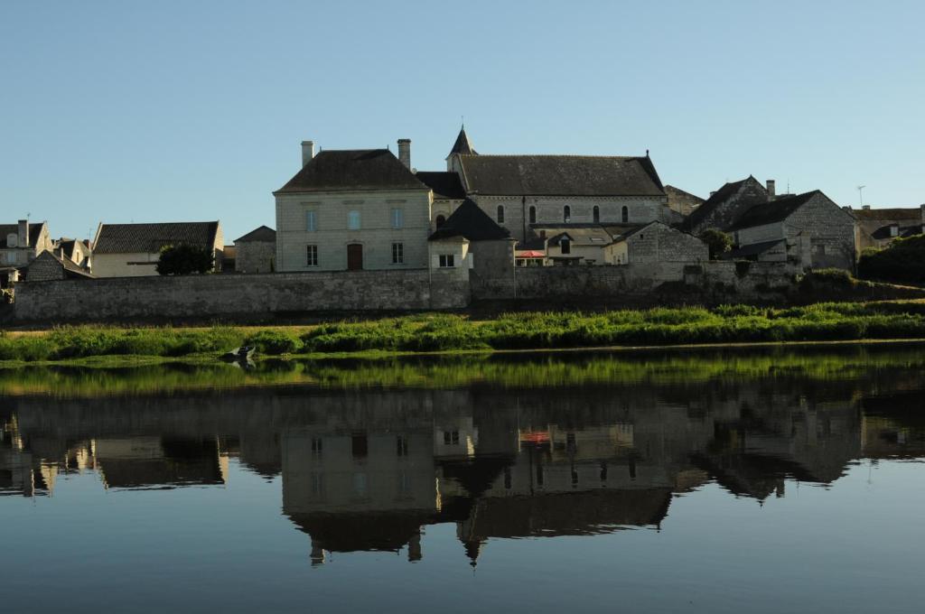 Domaine Du Heron Chinon Eksteriør bilde